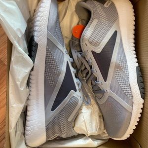 NWT Reebok training sneakers